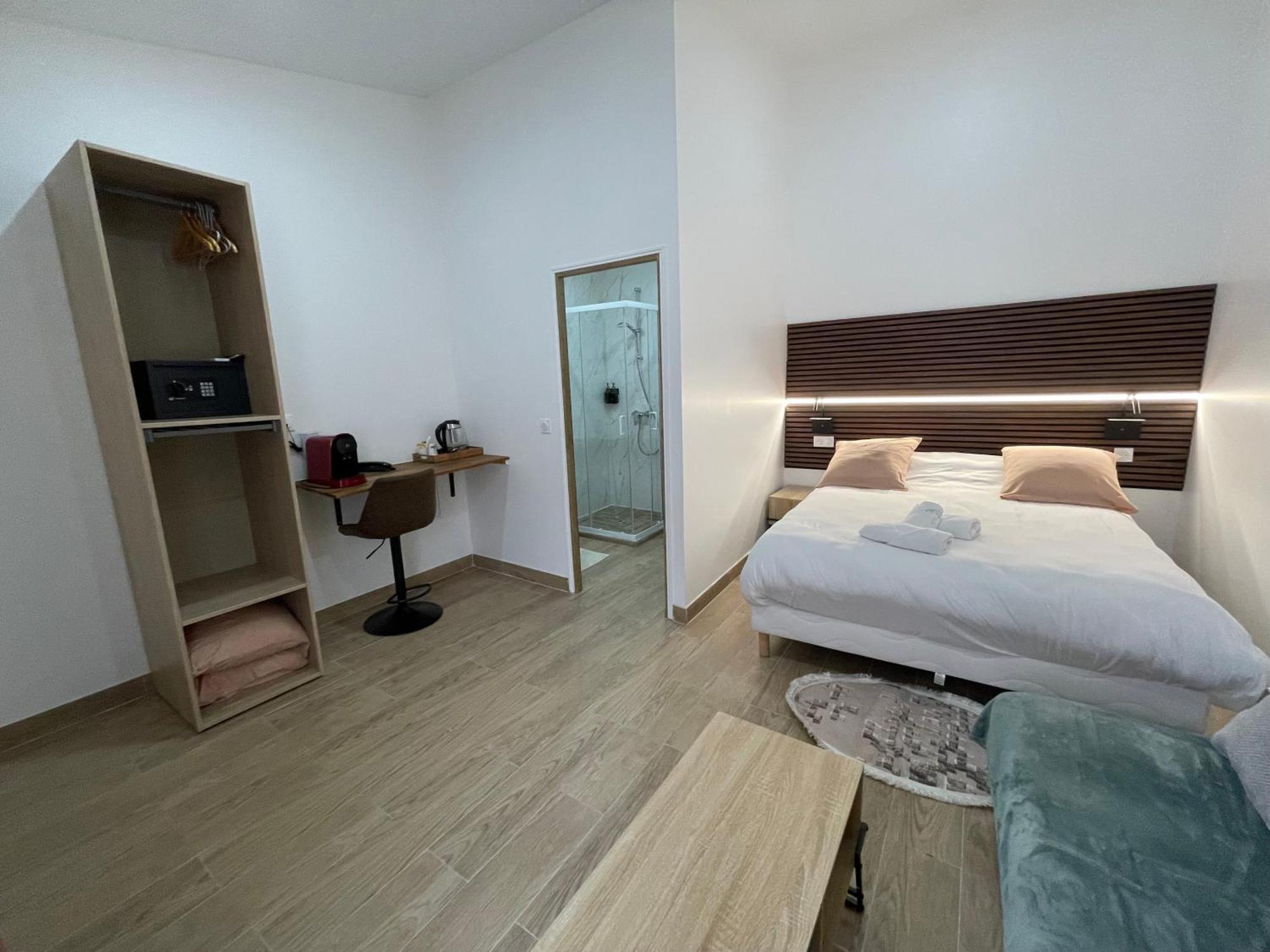 Hotel Du Parc Canal - Stade De France Saint-Denis  Exteriör bild